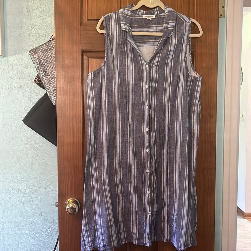 Womens button down blue dress